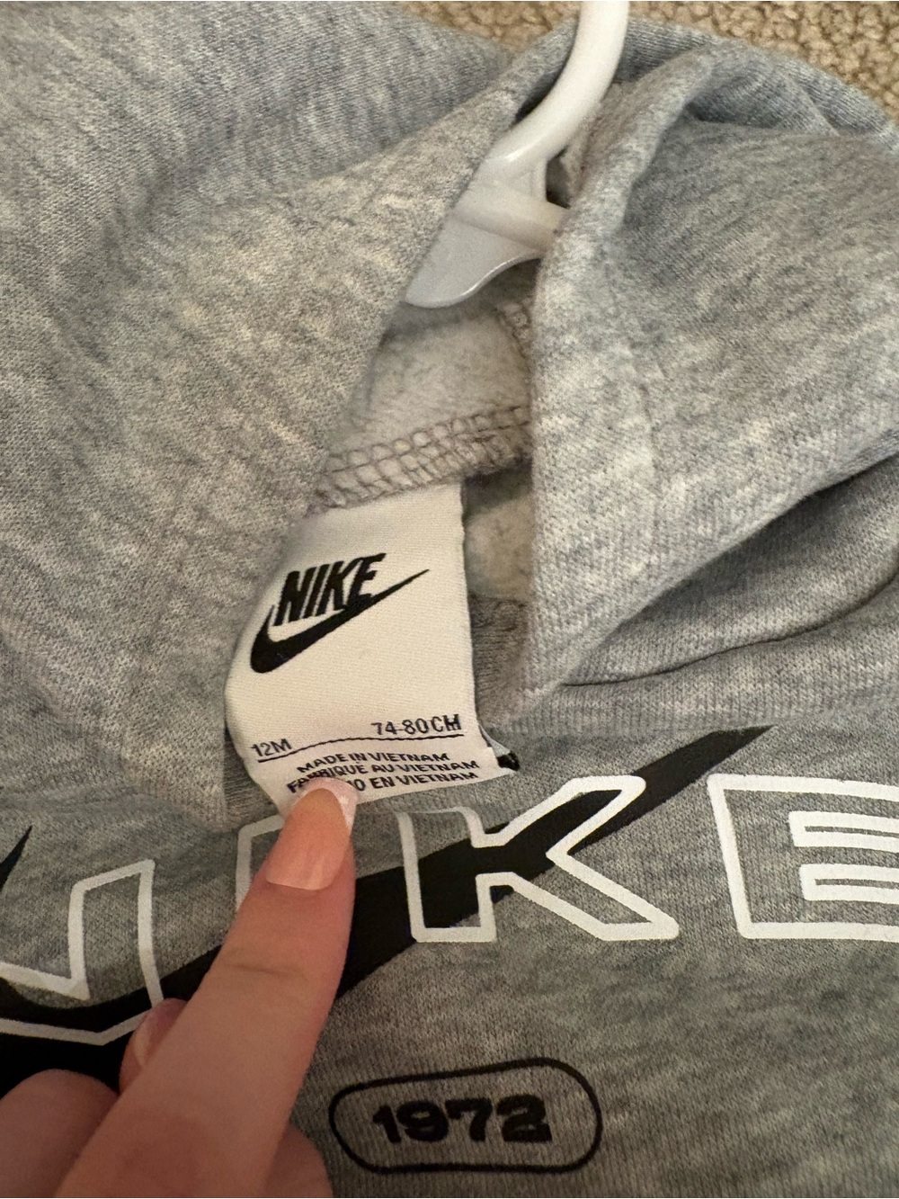 Nike Gray Kids Fleece Hoodie & Joggers Set - Picture 3 of 4